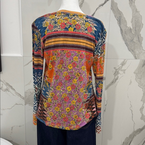 Johnny Was Allie Flower V-Neck Longs Sleeve Blouse Tee - Picture 5 of 6